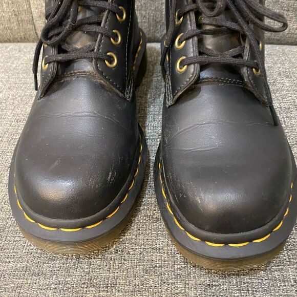 Dr. Martens Vegan 14045 Lace Up Boots Women Size 7 - Picture 2 of 9